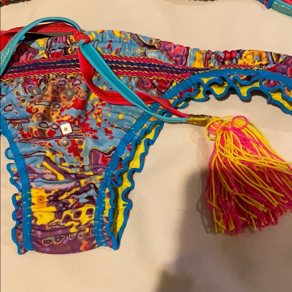 Cuban Rice Bikini - L - Picture 9 of 14